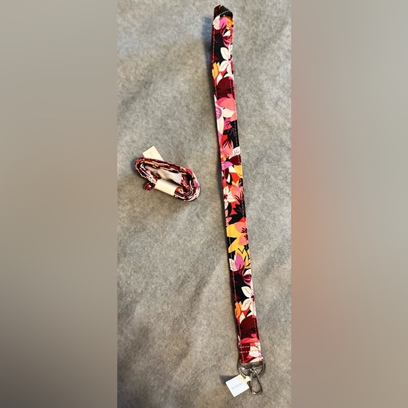 NWT Vera Bradley Rosa Floral wide lanyard - 2 lanyards included - Picture 6 of 6